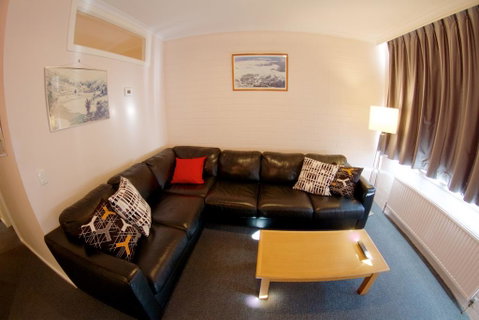 Snow Ski Apartments 28 - QLD Tourism 3