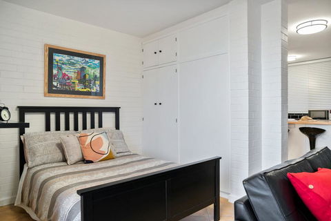Soho Chic Apartment - Queensland Tourism 3