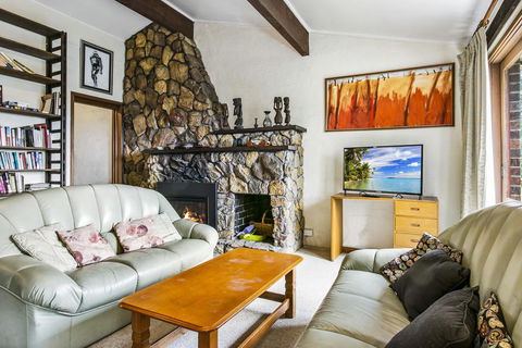 Solitary View - QLD Tourism 1