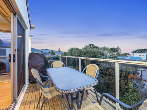 Sound Of The Sea - QLD Tourism 3