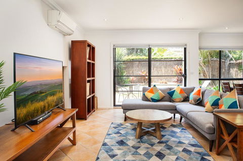 Spacious Home In The Heart Of Avalon Beach - Queensland Tourism 0