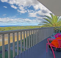 Splash Shack - stunning views of Jervis Bay - QLD Tourism