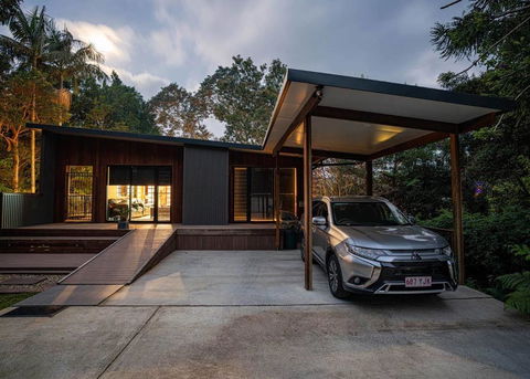 Springbrook25 Upper Apartment - Queensland Tourism 1