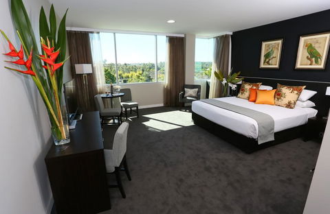 Springfield Lakes Boutique Hotel - QLD Tourism 1