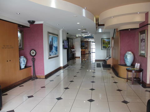 Springwood Tower Apartment Hotel - QLD Tourism 2