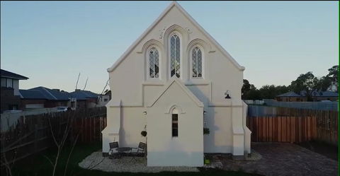 St James Converted Church - QLD Tourism 2