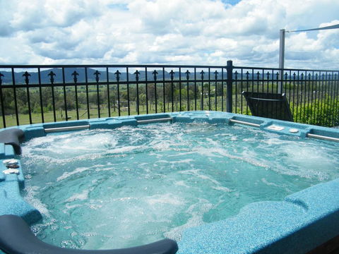 St Peter's Fairview - QLD Tourism 1