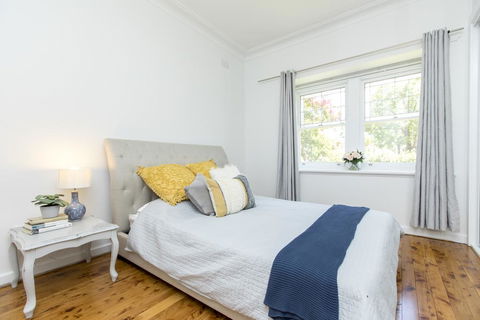Stay At Meurant Wagga - Queensland Tourism 0