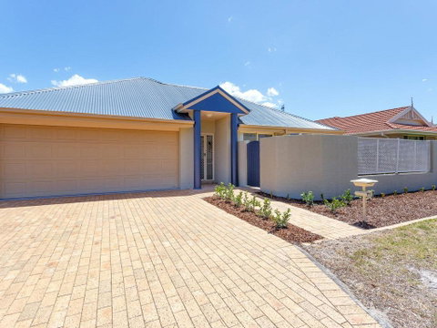 Stockmans Way 2-3 - QLD Tourism 0