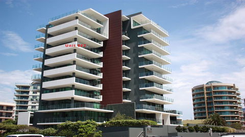 Strand Beachside 802 - QLD Tourism 0