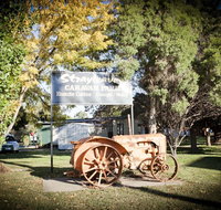 Strayleaves Caravan Park - QLD Tourism