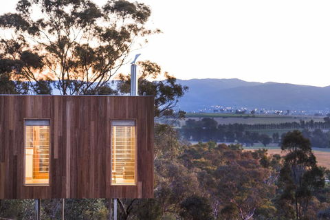 Strikes Mudgee - QLD Tourism 0