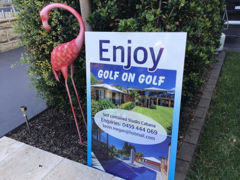 Studio Cabana On Golf In Mollymook - QLD Tourism 2
