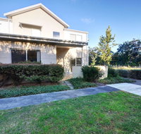 Stunning Holiday Townhouse - QLD Tourism