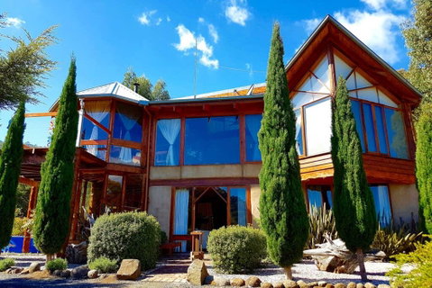 STUNNING HOME WITH AMAZING VIEWS - Just 20 Mins To The City And Only 10 To MONA! - QLD Tourism 3