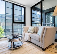 Stunning LightBright New One Bedroom APTHawthron