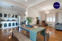 Book Leura Accommodation Vacations QLD Tourism QLD Tourism