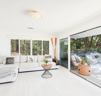 Stunning Oceanview Retreat Between Beach and Bush - QLD Tourism