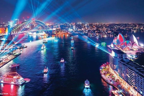 STUNNING SYDNEY HOME 4 - QLD Tourism 0