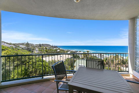 Stunning Top Floor Sunshine Beach Getaway! Unit 7 Vista Pacific 12 Bryan Street - QLD Tourism 0