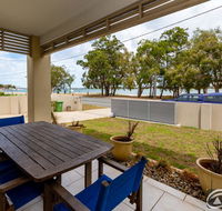 Stunning Waterfront Home with pool - Sylvan Beach Esp Bellara - QLD Tourism