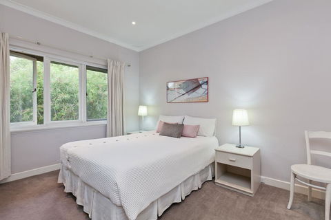 Subistay - Queensland Tourism 1