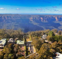 Sublime Sunrise On The Cliff - BBQ  FIRE PIT - QLD Tourism