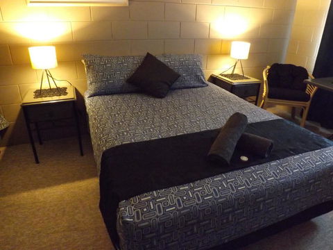 Sunbird Motel - QLD Tourism 2