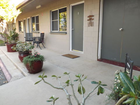 Sunbird Motel - QLD Tourism 0