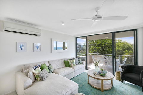 Sunny And Spacious Sunshine Beach - QLD Tourism 1