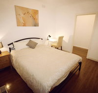 Sunny House - Melbourne Airport Home - QLD Tourism