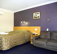 SunPalms Motel - QLD Tourism