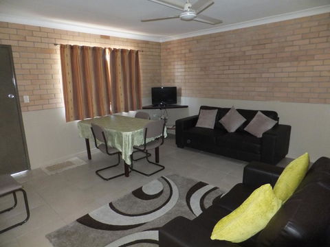 Sunrise Units - Queensland Tourism 2