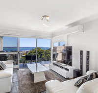 Sunset Towers 14/25 Donald Street - QLD Tourism