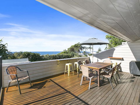 Sunshine Beach Serenity And Pet Friendly ! 9 Seaview Terrace, Sunshine Beach, QLD 4567 - QLD Tourism 2