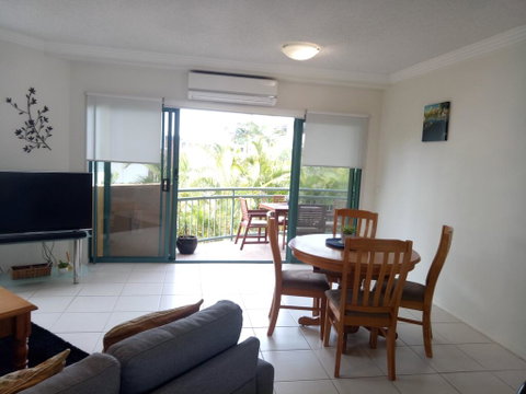 Sunshine Towers Holiday Apartments - QLD Tourism 2