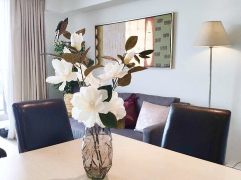 Super Luxurious Apartment On North Terrace - QLD Tourism 2