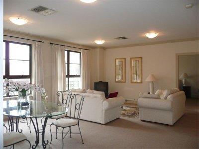 Superb Stay In Adelaides East End - QLD Tourism 2