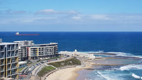 Supercar Fan's Dream - Track Side Apartment #1 - QLD Tourism 0
