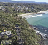 Surfers Ave Retreat Narrawallee - QLD Tourism