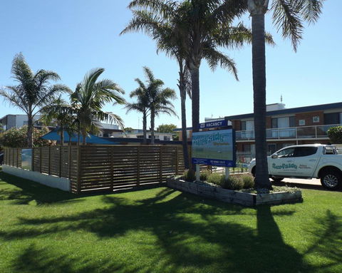 Surfside Merimbula Holiday Apartments - QLD Tourism 1