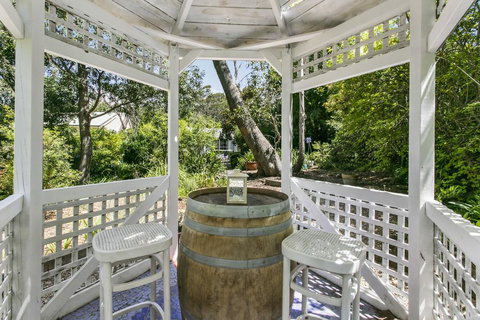 Swanbrook - QLD Tourism 3