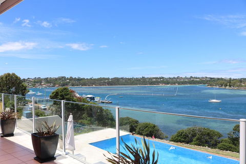 Sybella - QLD Tourism 0