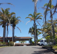 Tabourie Lake Motor Inn - QLD Tourism