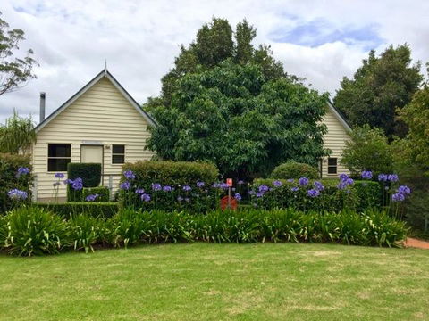 Tamborine Gardens - QLD Tourism 2