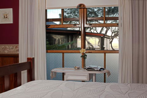 Tamborine Mountain Bed And Breakfast - QLD Tourism 2