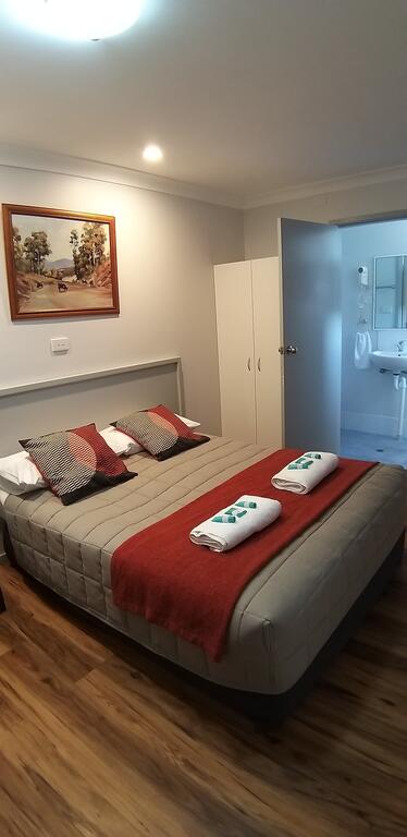 Taree Country Motel - QLD Tourism 2