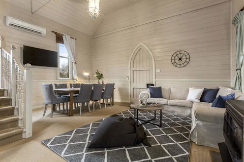 Tasmania Frankford Road - Queensland Tourism 3