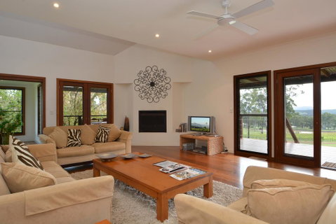Tellace Wines Homestead - QLD Tourism 2