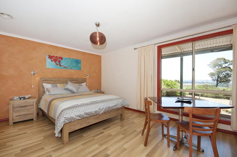 Tennessee Hill Cottage - Queensland Tourism 2